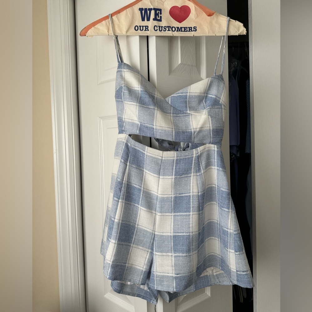 Lovers + Friends Gingham Romper with a Tie in back. Size: Small.